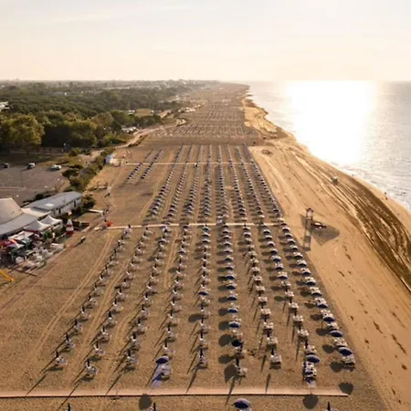 Comfy In Location Villa